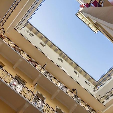 Apartmento Albero Di Acacia By Nw Budapest Bagian luar foto