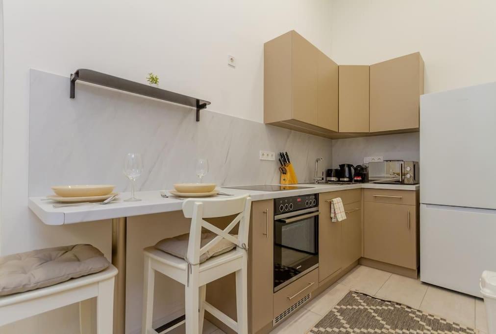 Apartmento Albero Di Acacia By Nw Budapest Bagian luar foto